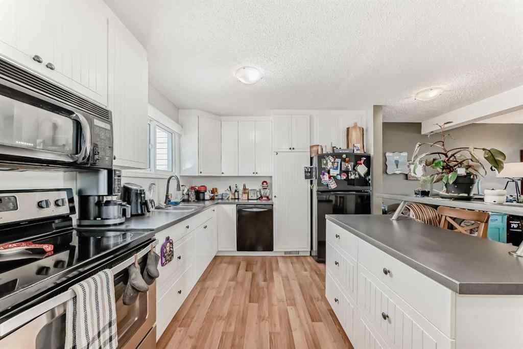 MLS® A2265730 - Unit #17 131 Templehill Drive NE in Temple Calgary, Residential