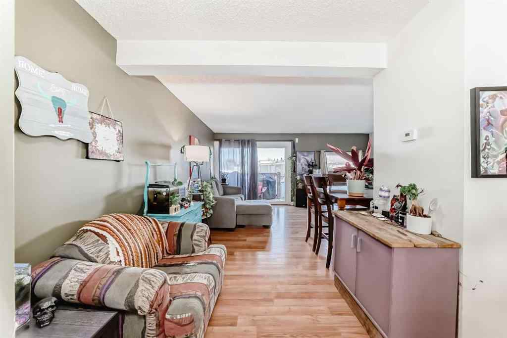 MLS® A2265730 - Unit #17 131 Templehill Drive NE in Temple Calgary, Residential