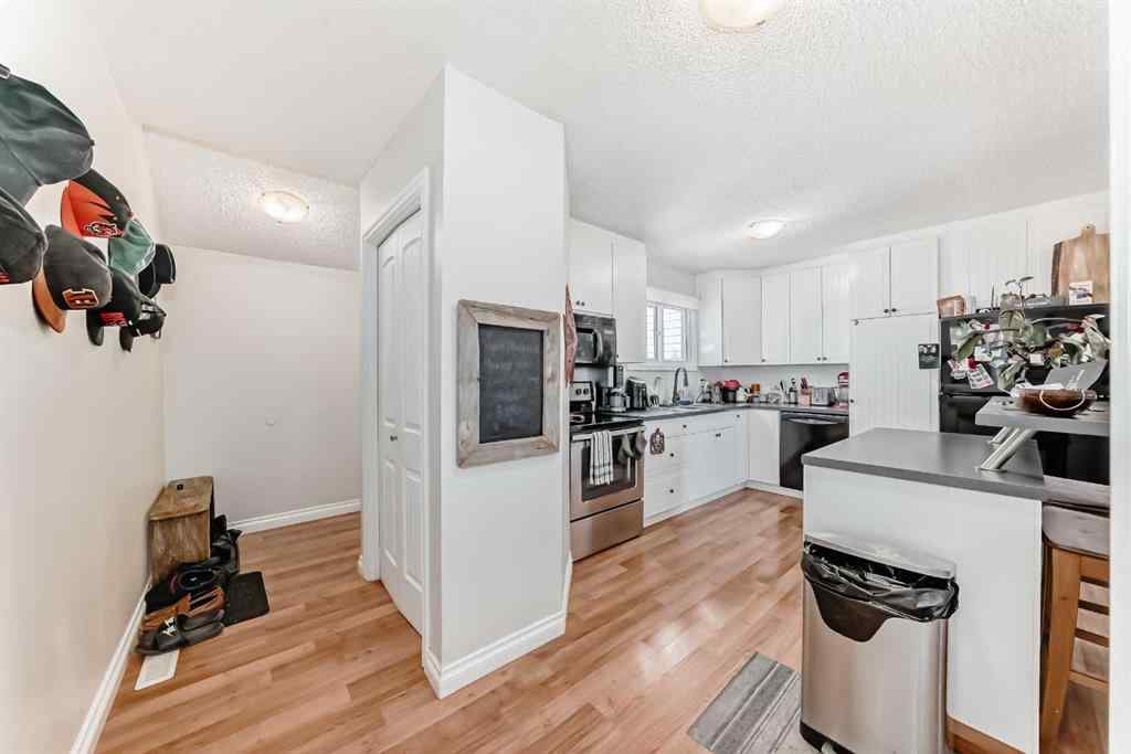 MLS® A2265730 - Unit #17 131 Templehill Drive NE in Temple Calgary, Residential