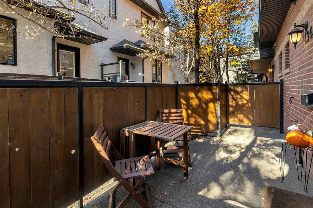 MLS® A2265731 - 1946 29 Street SW in Killarney/Glengarry Calgary, Residential