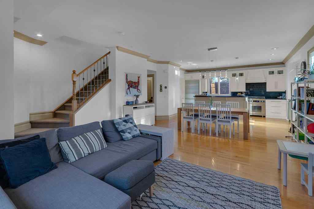 MLS® A2265731 - 1946 29 Street SW in Killarney/Glengarry Calgary, Residential