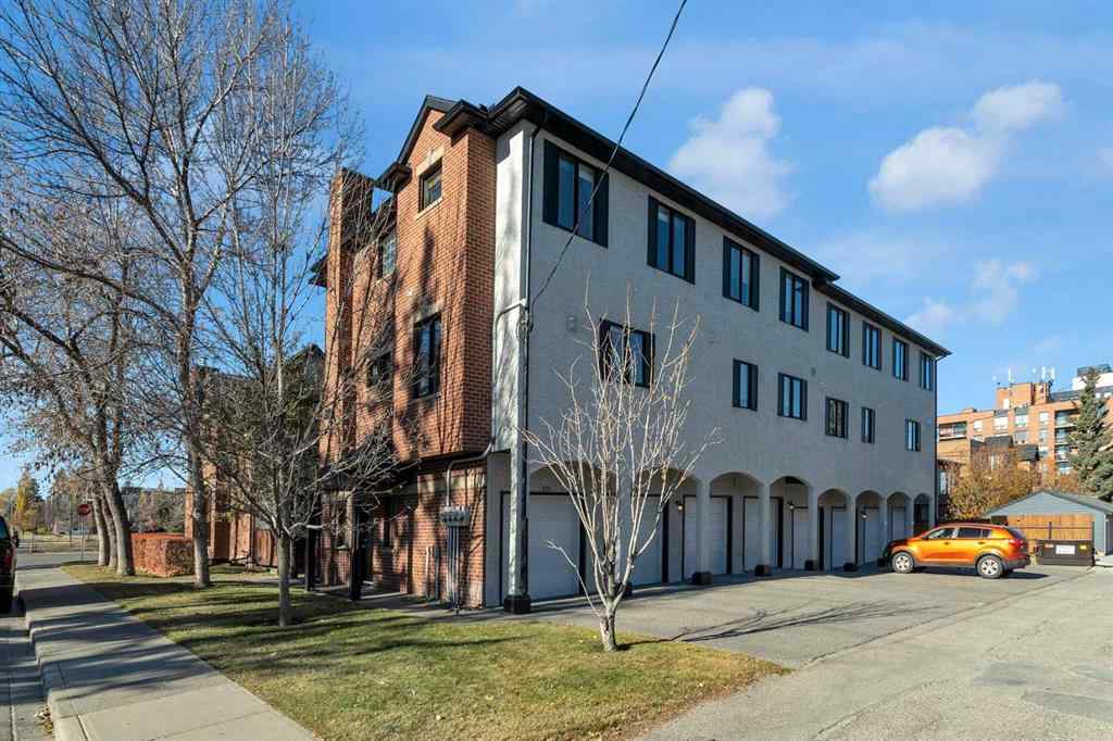 MLS® A2265731 - 1946 29 Street SW in Killarney/Glengarry Calgary, Residential