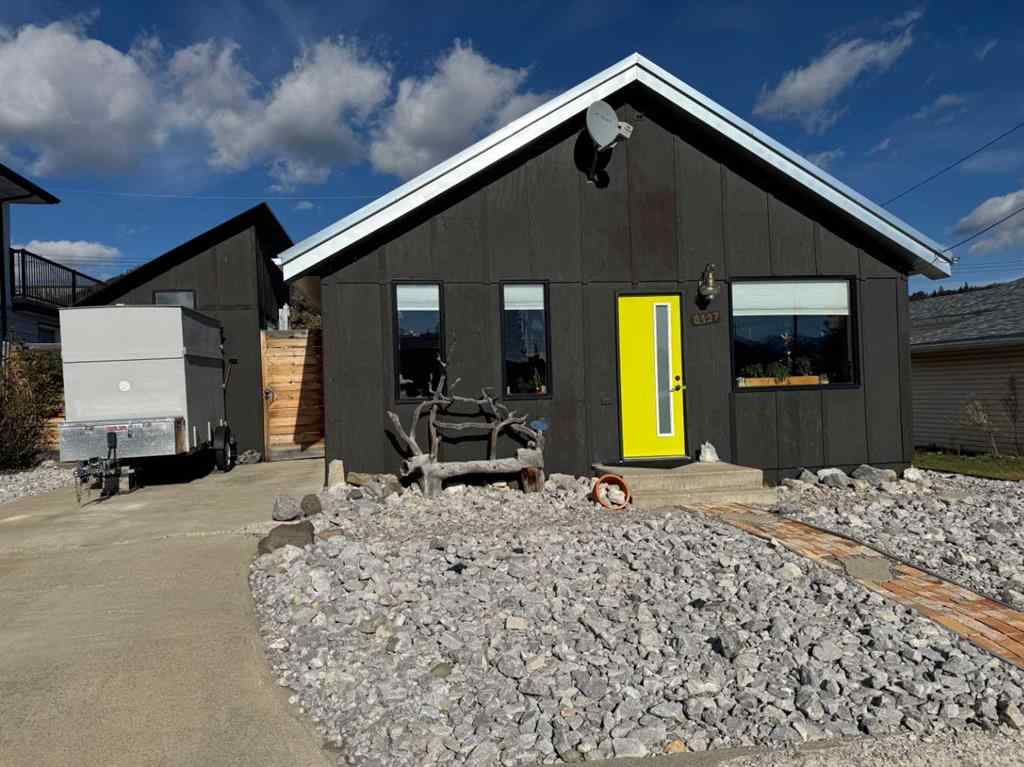 MLS® A2265732 - 8137 19 Avenue  in NONE Coleman, Residential