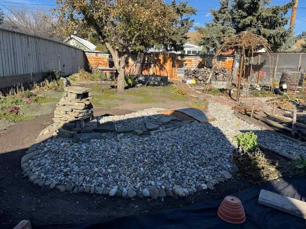 MLS® A2265732 - 8137 19 Avenue  in NONE Coleman, Residential