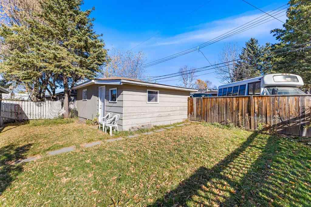 MLS® A2265733 - 1036 17 Street NE in Mayland Heights Calgary, Residential