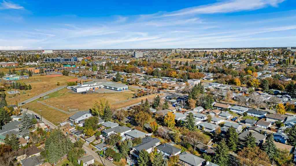MLS® A2265733 - 1036 17 Street NE in Mayland Heights Calgary, Residential