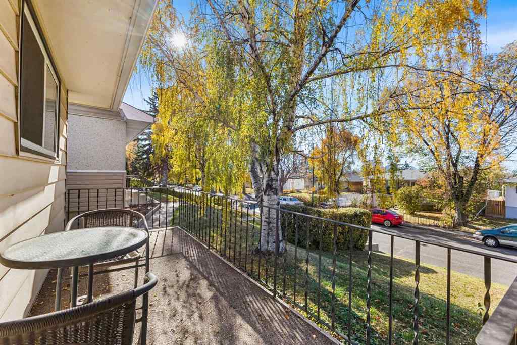 MLS® A2265733 - 1036 17 Street NE in Mayland Heights Calgary, Residential