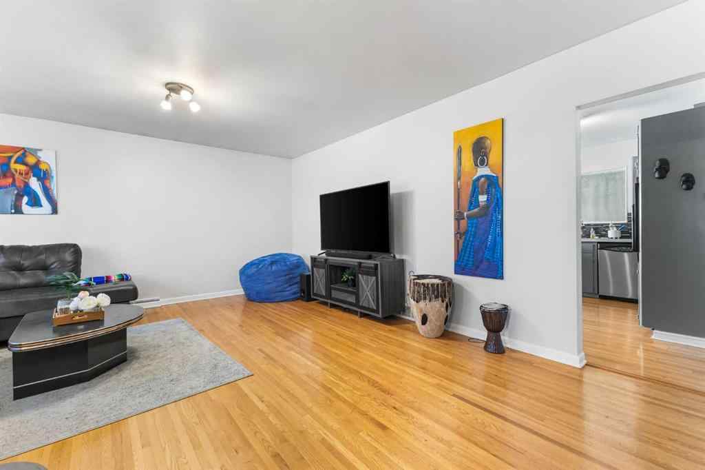 MLS® A2265733 - 1036 17 Street NE in Mayland Heights Calgary, Residential