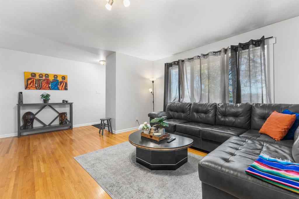 MLS® A2265733 - 1036 17 Street NE in Mayland Heights Calgary, Residential