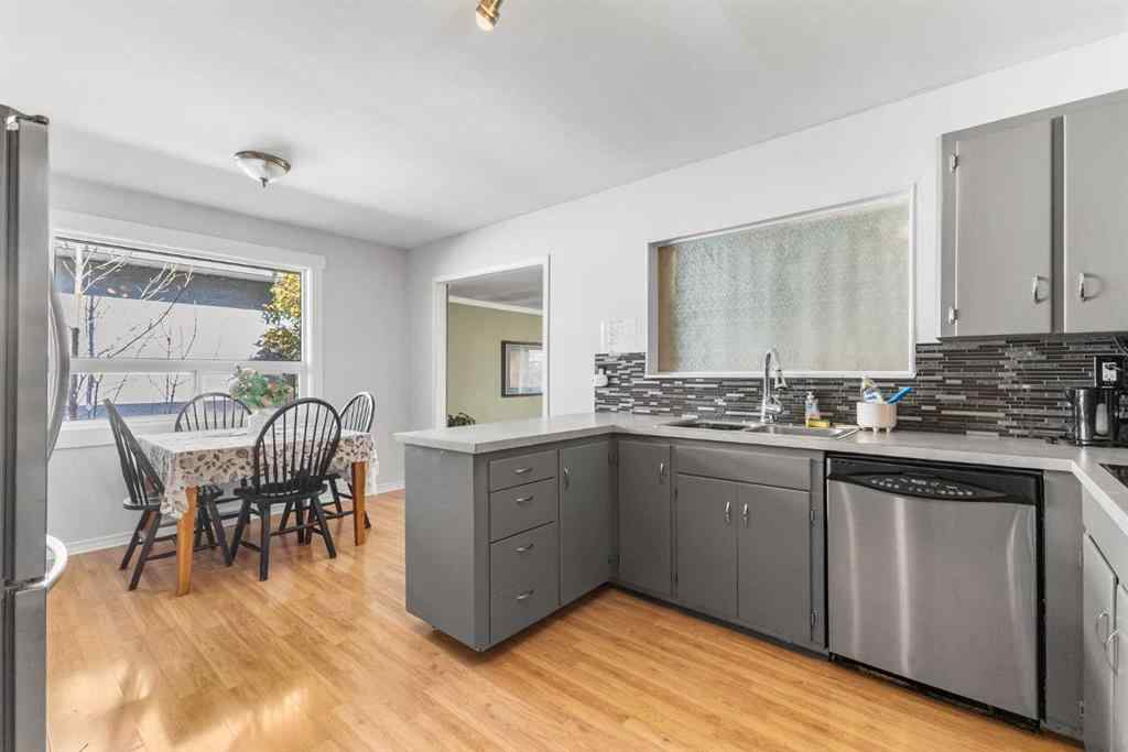 MLS® A2265733 - 1036 17 Street NE in Mayland Heights Calgary, Residential