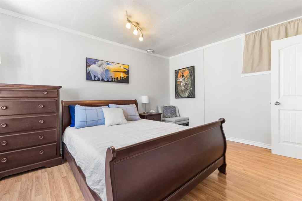 MLS® A2265733 - 1036 17 Street NE in Mayland Heights Calgary, Residential