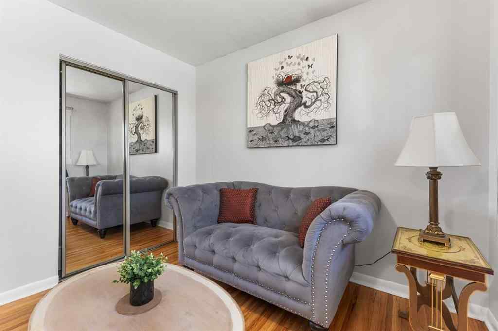 MLS® A2265733 - 1036 17 Street NE in Mayland Heights Calgary, Residential