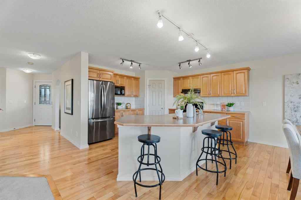 MLS® A2265734 - 35 Cimarron Park Green  in Cimarron Park Okotoks, Residential