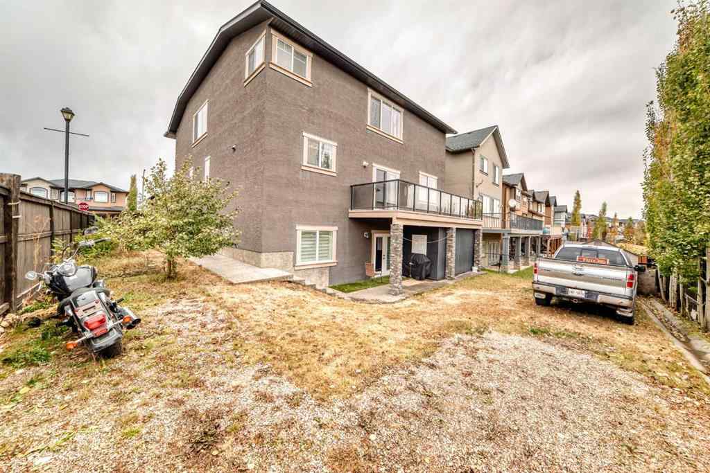 MLS® A2265735 - 388 Kinniburgh Boulevard  in Kinniburgh North Chestermere, Residential