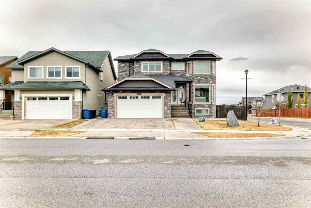 MLS® A2265735 - 388 Kinniburgh Boulevard  in Kinniburgh North Chestermere, Residential