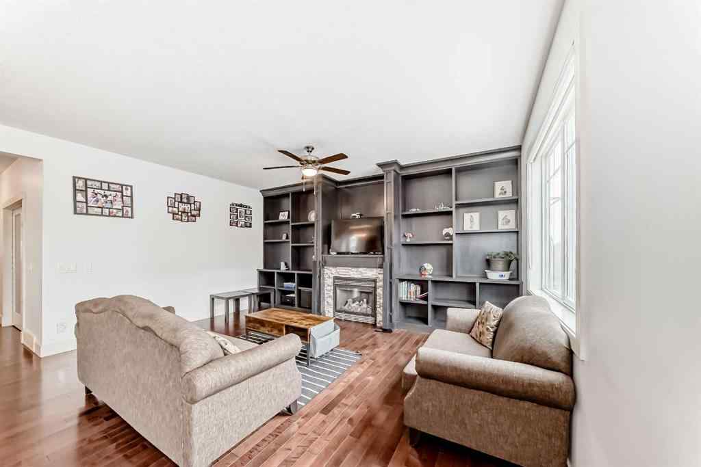 MLS® A2265735 - 388 Kinniburgh Boulevard  in Kinniburgh North Chestermere, Residential
