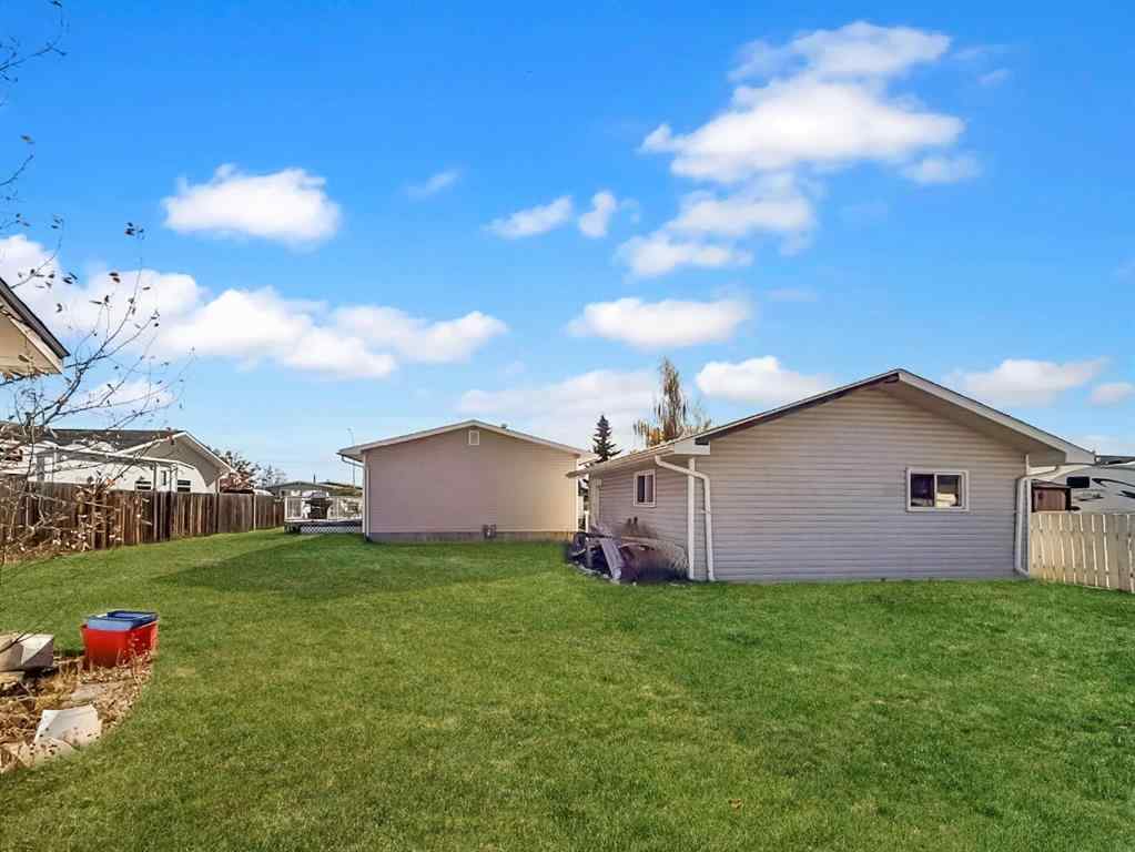 MLS® A2265738 - 10638 99 Avenue  in NONE Grande Cache, Residential