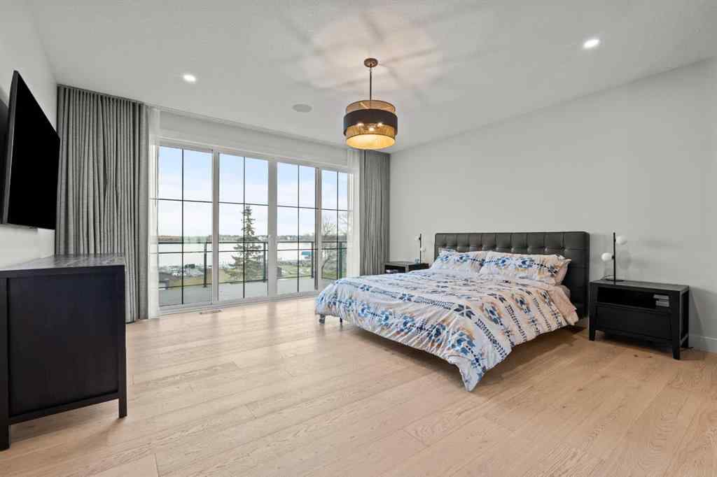 MLS® A2265742 - 336 West Chestermere Drive  in NONE Chestermere, Residential