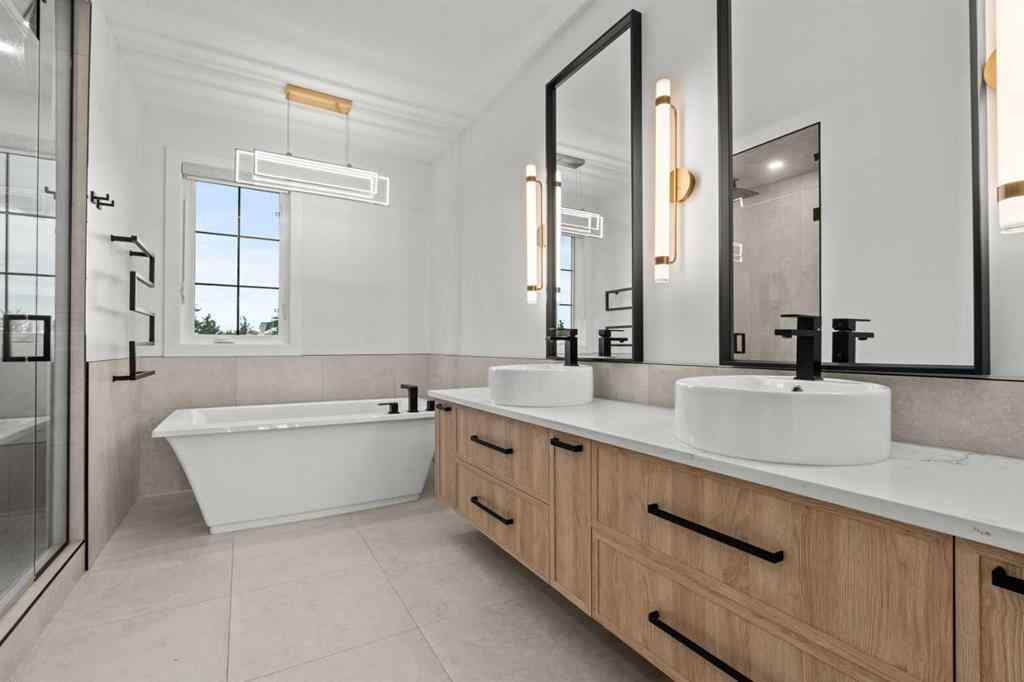 MLS® A2265742 - 336 West Chestermere Drive  in NONE Chestermere, Residential