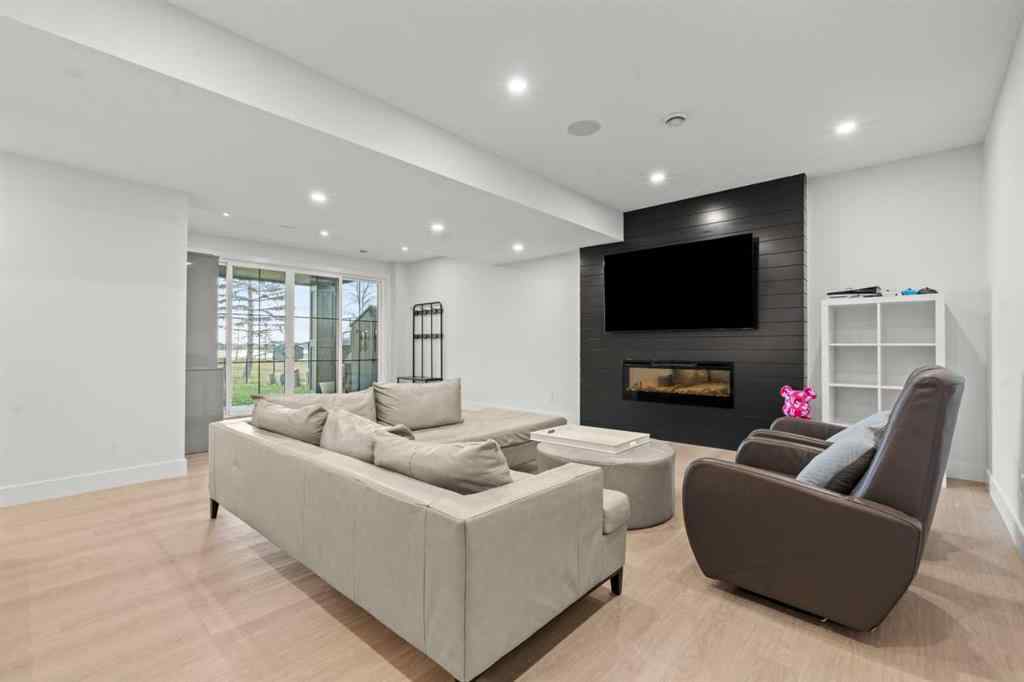 MLS® A2265742 - 336 West Chestermere Drive  in NONE Chestermere, Residential