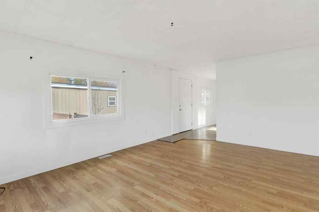 MLS® A2265744 - Unit #50 9824 104 Avenue  in N/A Clairmont, Mobile