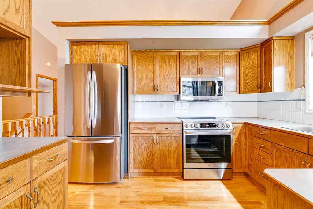 MLS® A2265745 - 31 Douglasview Park SE in Douglasdale/Glen Calgary, Residential