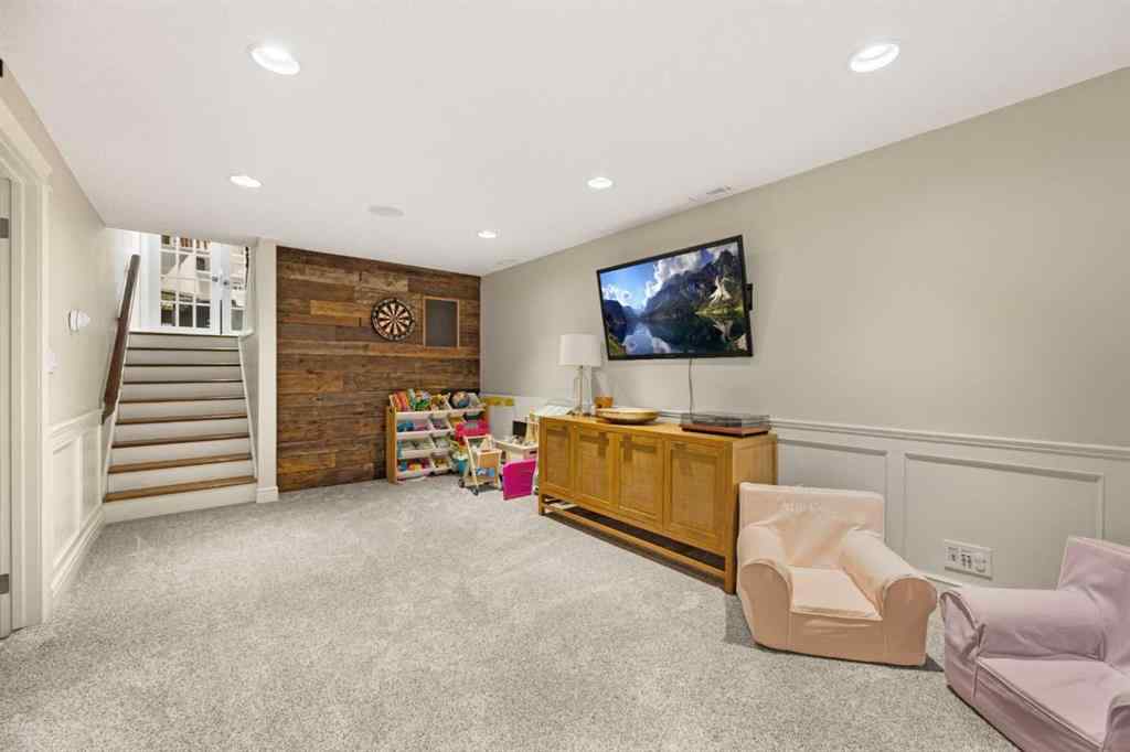 MLS® A2265747 - 8027 Churchill Drive SW in Chinook Park Calgary, Residential