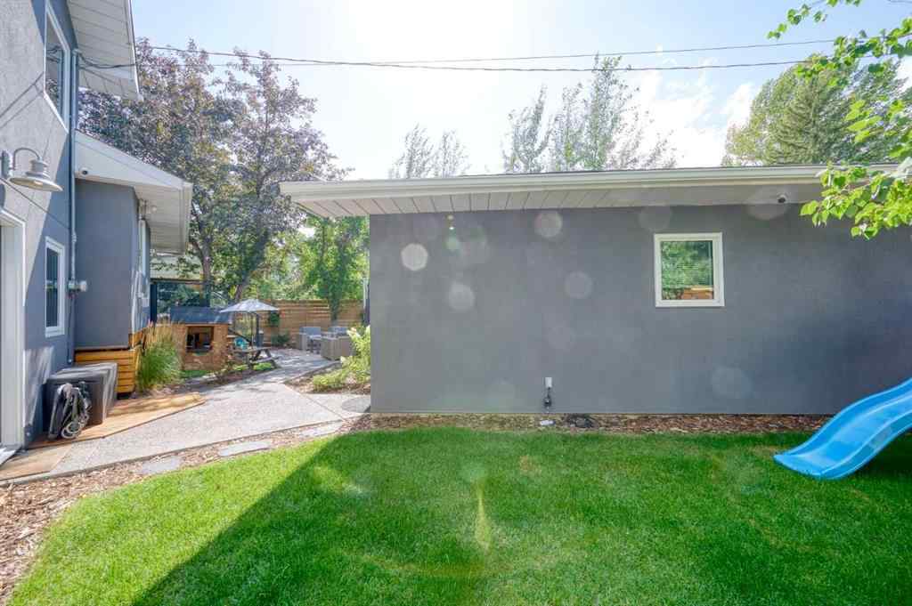 MLS® A2265747 - 8027 Churchill Drive SW in Chinook Park Calgary, Residential