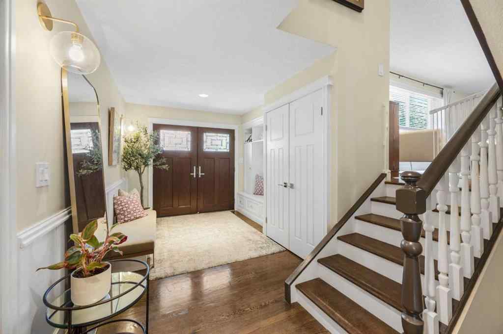 MLS® A2265747 - 8027 Churchill Drive SW in Chinook Park Calgary, Residential