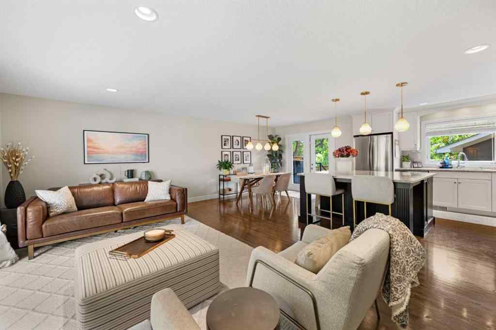 MLS® A2265747 - 8027 Churchill Drive SW in Chinook Park Calgary, Residential