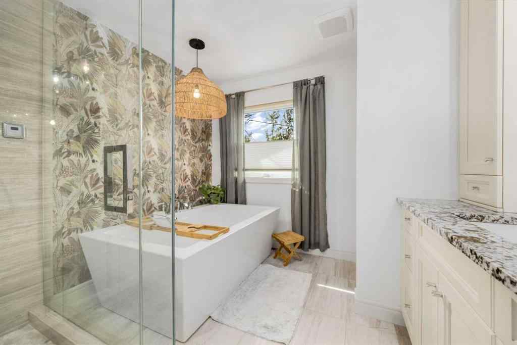 MLS® A2265747 - 8027 Churchill Drive SW in Chinook Park Calgary, Residential