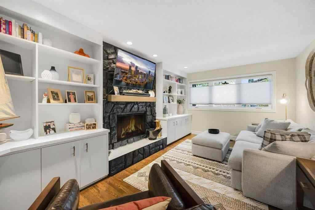 MLS® A2265747 - 8027 Churchill Drive SW in Chinook Park Calgary, Residential