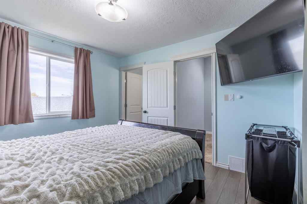 MLS® A2265749 - 168 3 Street W in NONE Cardston, Residential