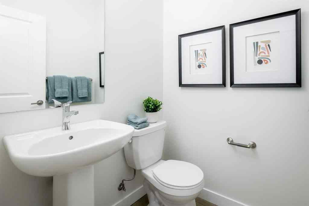 MLS® A2265751 - 29 Appaloosa Way  in Heartland Cochrane, Residential