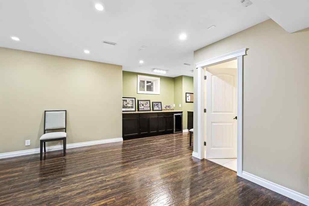 MLS® A2265753 - 753 Fairways Green NW in Fairways Airdrie, Residential