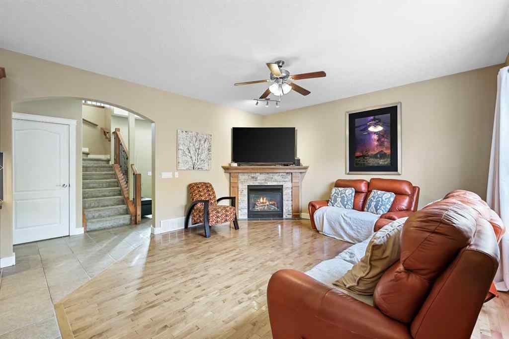 MLS® A2265753 - 753 Fairways Green NW in Fairways Airdrie, Residential