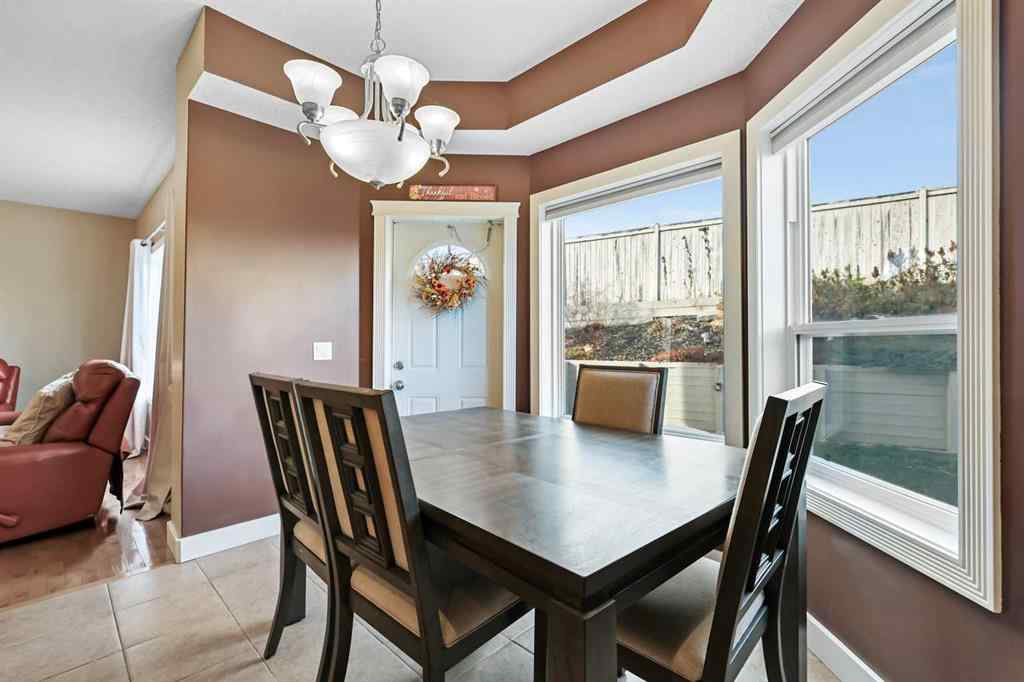 MLS® A2265753 - 753 Fairways Green NW in Fairways Airdrie, Residential