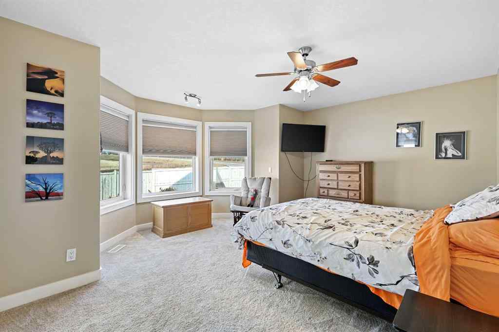 MLS® A2265753 - 753 Fairways Green NW in Fairways Airdrie, Residential