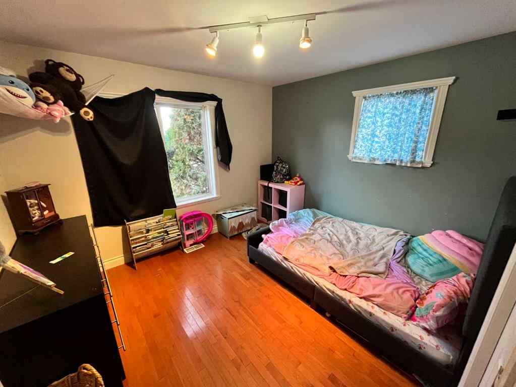 MLS® A2265754 - 5104 44 Avenue  in NONE Taber, Residential