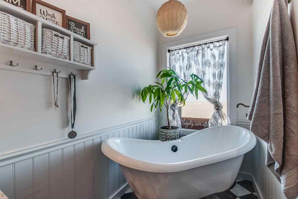 MLS® A2265756 - 7316 Township Road 144   in NONE Rural Cypress County, Residential