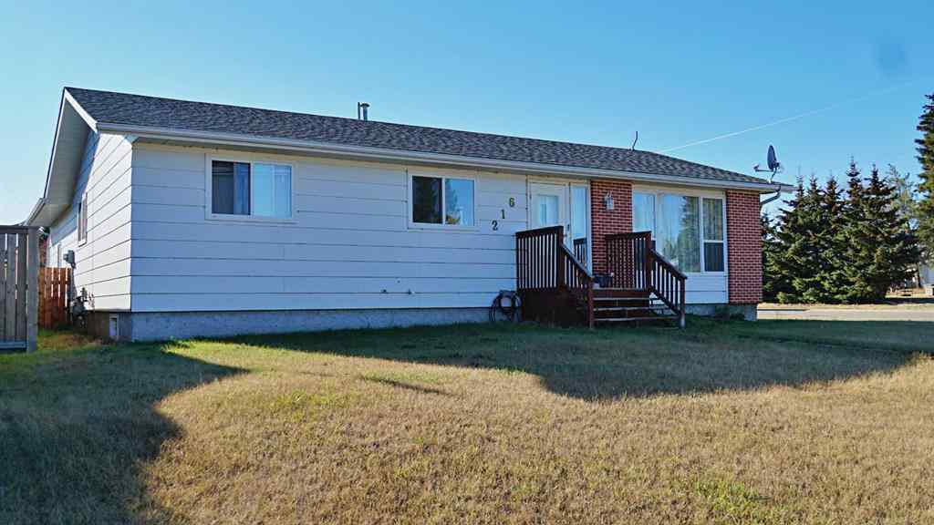 MLS® A2265765 - 216 Third Avenue N in Marwayne Marwayne, Residential