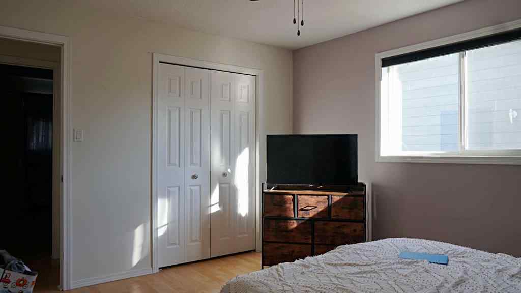 MLS® A2265765 - 216 Third Avenue N in Marwayne Marwayne, Residential