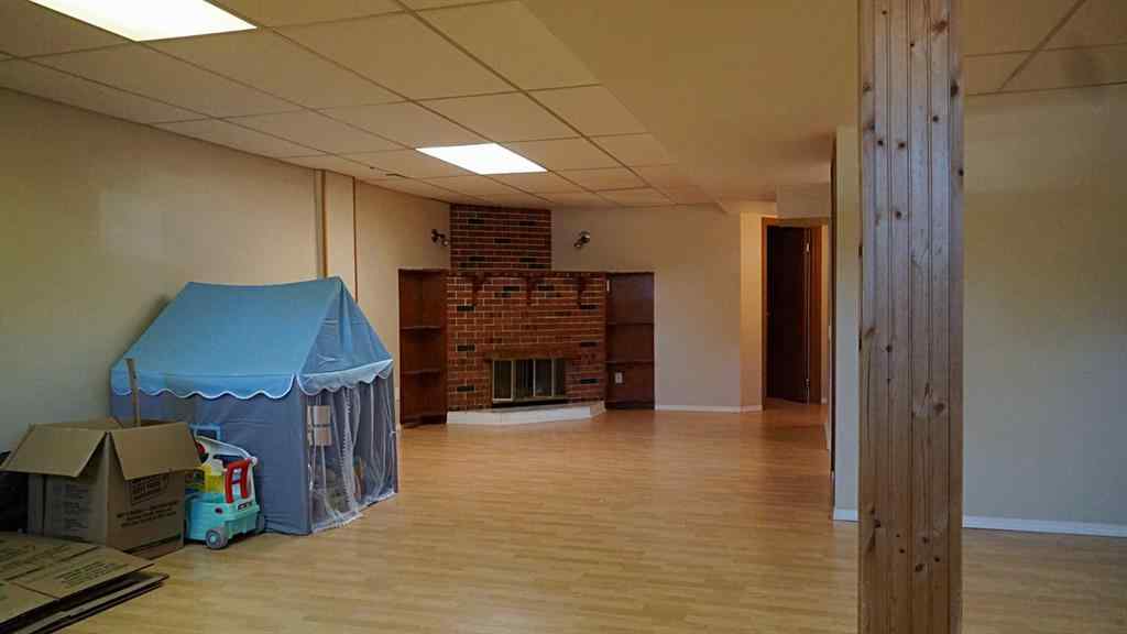 MLS® A2265765 - 216 Third Avenue N in Marwayne Marwayne, Residential
