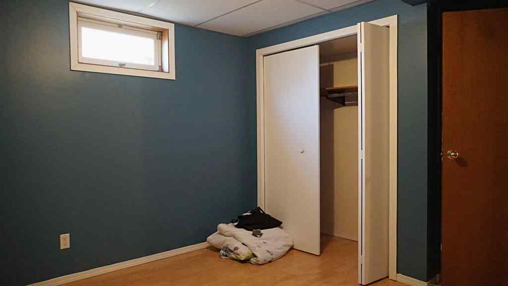 MLS® A2265765 - 216 Third Avenue N in Marwayne Marwayne, Residential