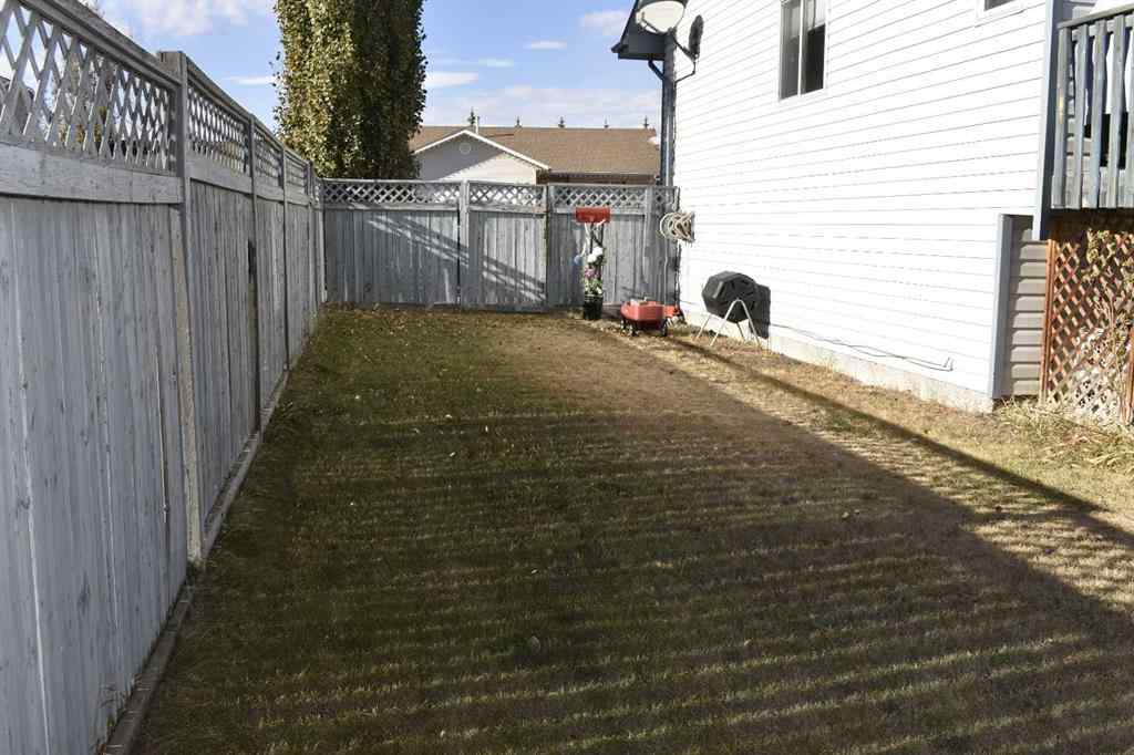 MLS® A2265767 - 4923 55 Street  in NONE Alix, Residential