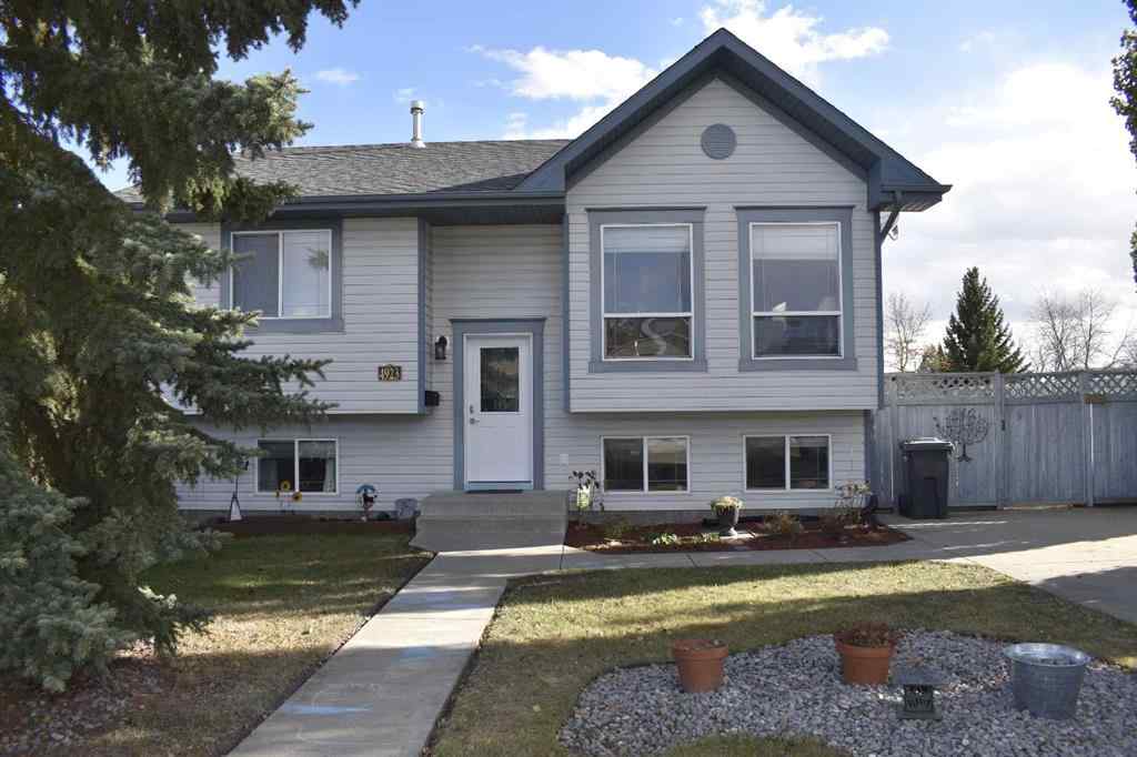 MLS® A2265767 - 4923 55 Street  in NONE Alix, Residential