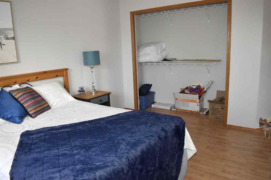 MLS® A2265767 - 4923 55 Street  in NONE Alix, Residential