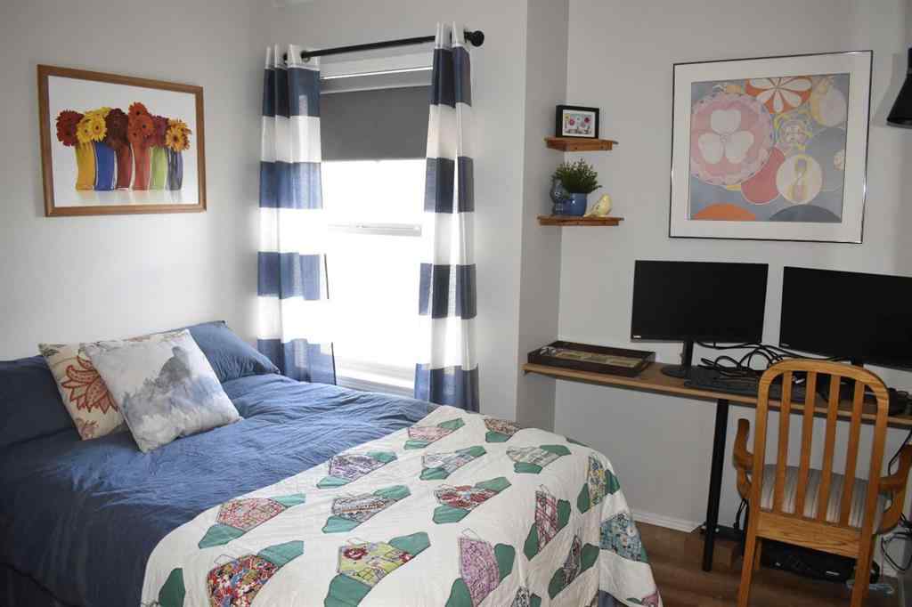 MLS® A2265767 - 4923 55 Street  in NONE Alix, Residential