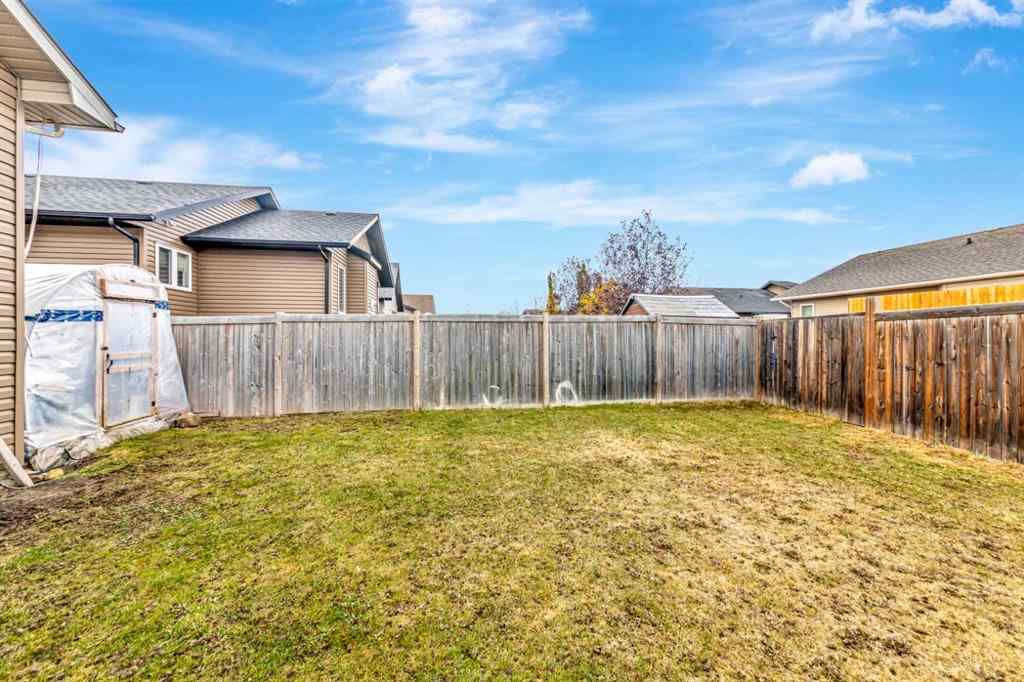 MLS® A2265768 - 7102 39 Street  in Parkview Estates Lloydminster, Residential
