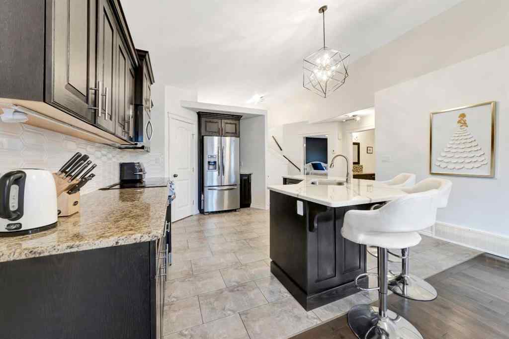 MLS® A2265768 - 7102 39 Street  in Parkview Estates Lloydminster, Residential